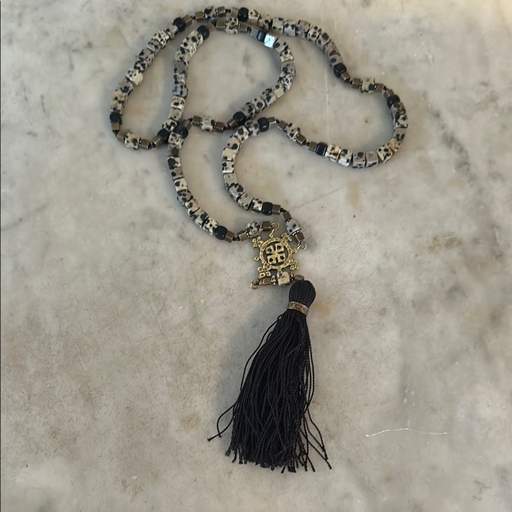 VSA Necklace